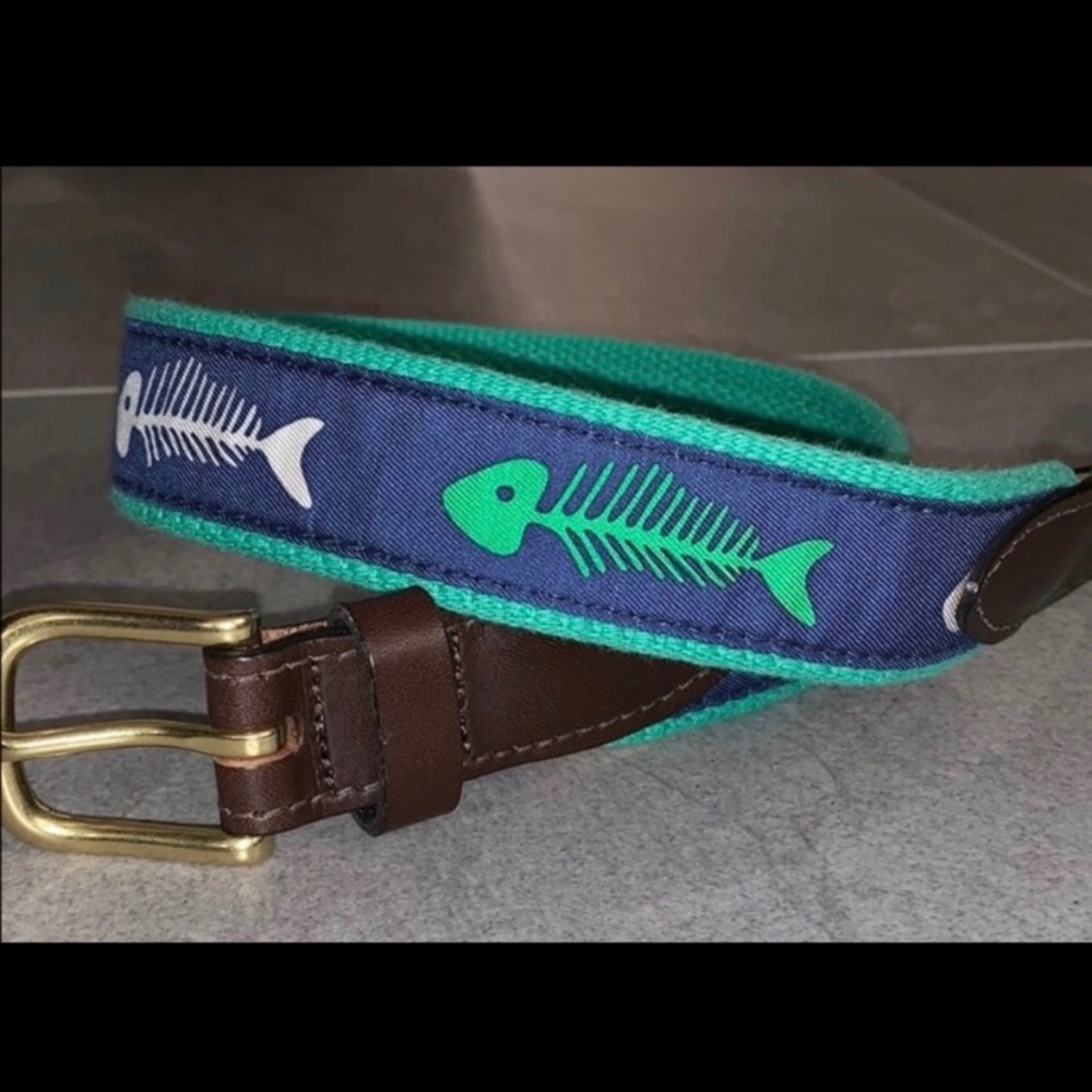 Vineyard Vines Boys Belt (Bonefish) Size 30